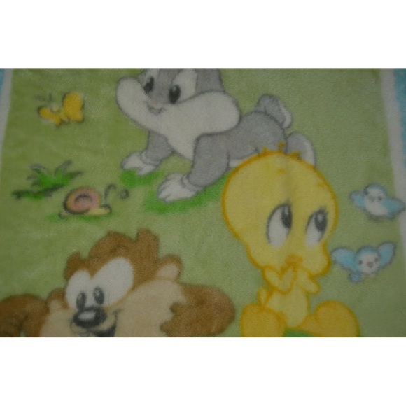 Dolly Baby Looney Tunes Blanket Blue Polka Dot Yellow Tweety Bird Bugs Bunny Taz